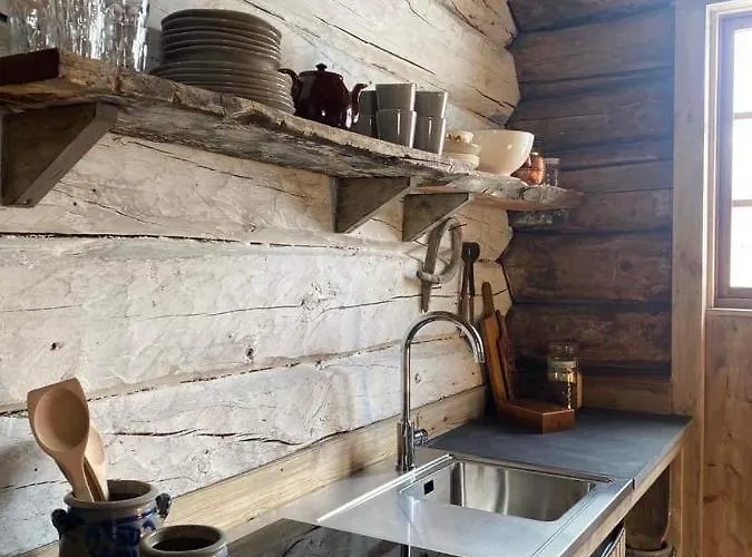 Prázdninový dům Sauefjoset - Idyllisk Gardstun Fra 1800-tallet